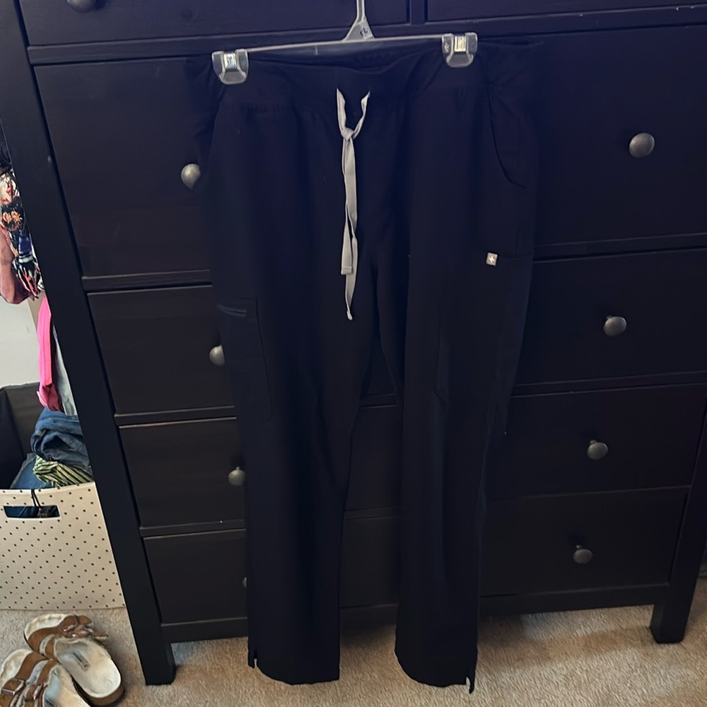 Figs yola skinny scrub pants 2.0
